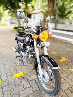 Honda CD 125 Twin 1990 Motorbike (Used)