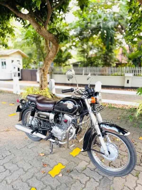 Honda CD 125 Twin 1990 Motorbike (Used)