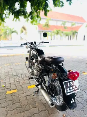 Honda CD 125 Twin 1990 Motorbike (Used)