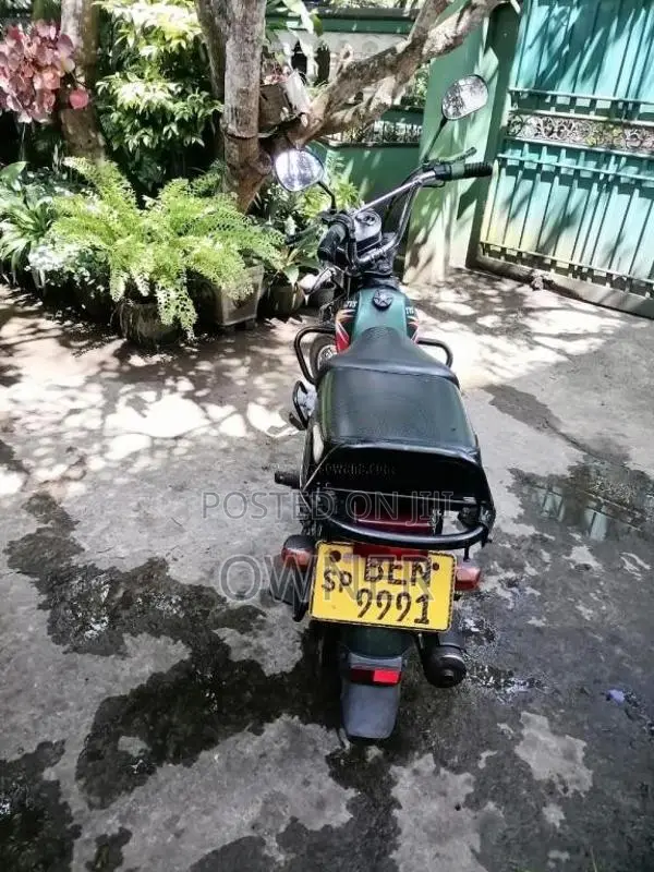 TVS XL100 2016 Motorbike (Used)