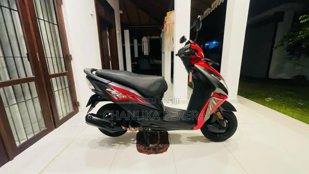 Honda Dio 110 2018 Motorbike (Used)