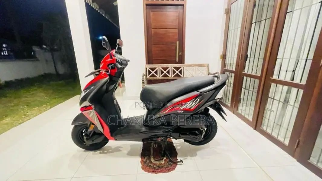 Honda Dio 110 2018 Motorbike (Used)