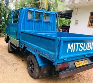 Mitsubishi Canter 1988 Crew Cab (Used)