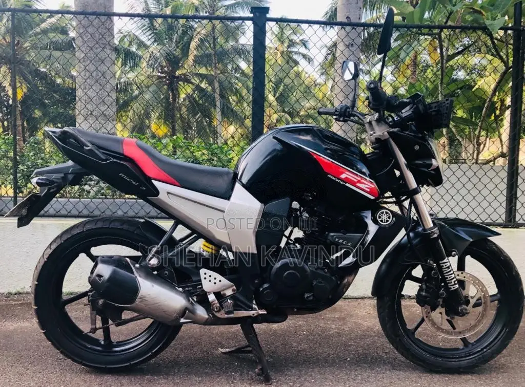 Yamaha FZ VERSION 01 2009 Motorbike (Used)