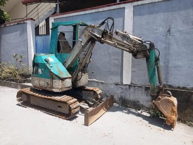 Komatsu Pc30 2020 Heavy-Duty (Used)