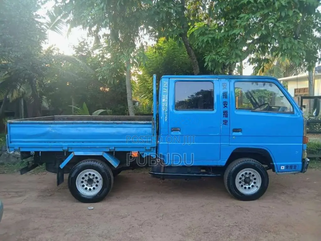 Isuzu Crewcab 1982 Crew Cab (Used)