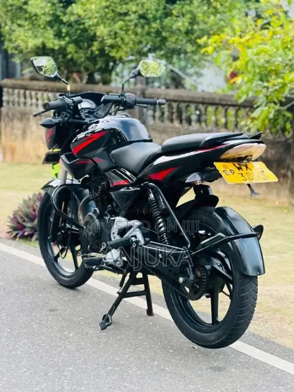 Bajaj Pulsar 2011 Motorbike (Used)