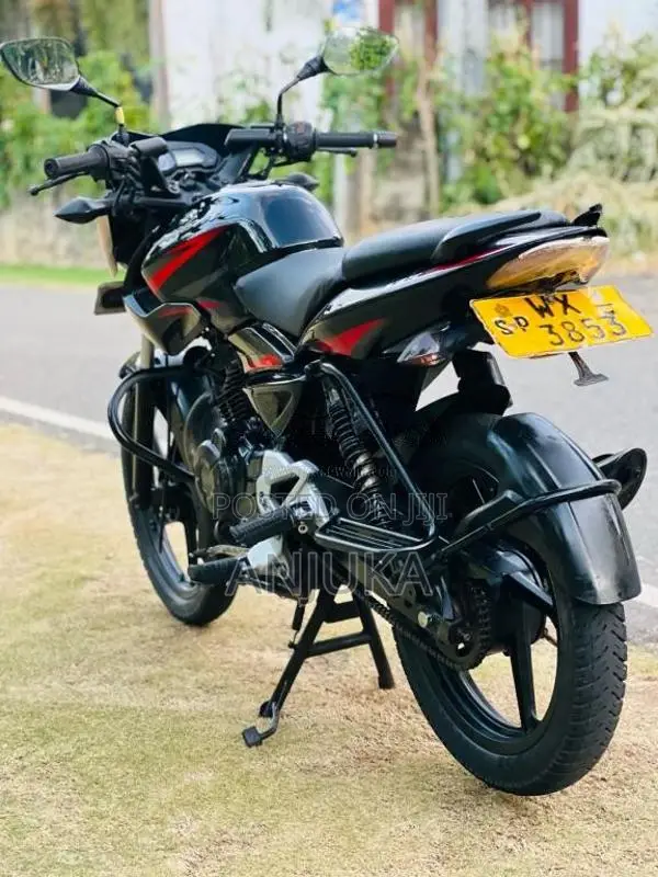 Bajaj Pulsar 2011 Motorbike (Used)