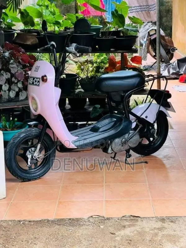 Suzuki Choi Nori 2022 Motorbike Unregistered (Recondition)