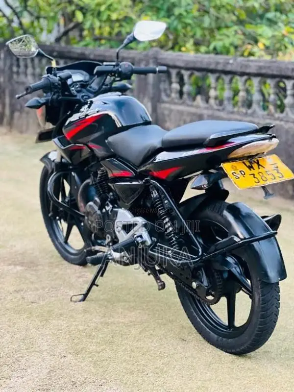 Bajaj Pulsar 2011 Motorbike (Used)