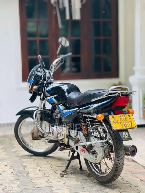 Bajaj CT-100 2012 Motorbike (Used)
