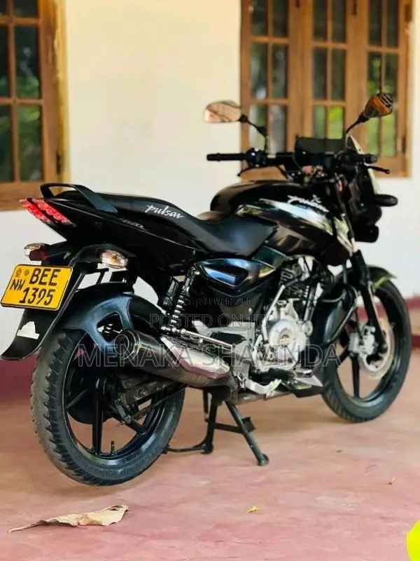 Bajaj Pulsar 150 2017 Motorbike (Used)