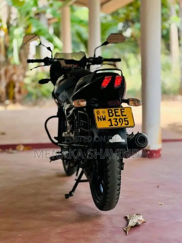 Bajaj Pulsar 150 2017 Motorbike (Used)