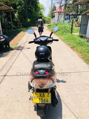 TVS Scooty Streak 2012 Motorbike (Used)