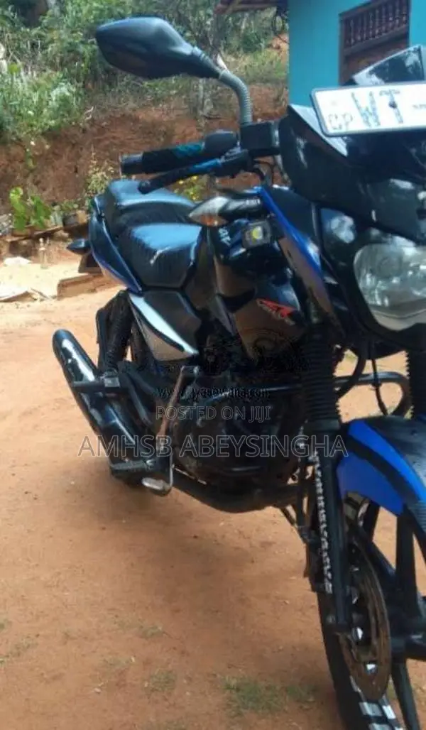 Bajaj Pulsar 2011 Motorbike (Used)