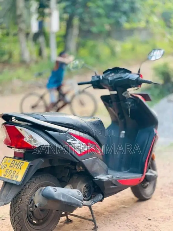 Honda Dio 2019 Motorbike (Used)