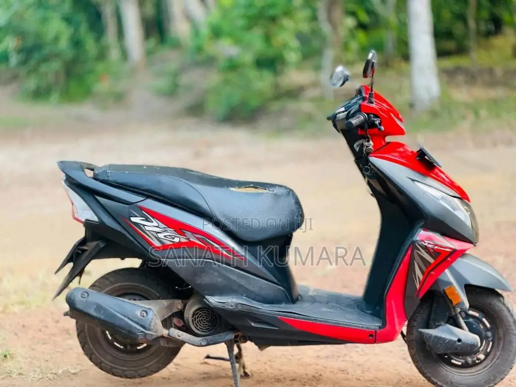 Honda Dio 2019 Motorbike (Used)