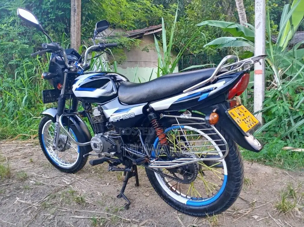 Bajaj CT-100 2011 Motorbike (Used)