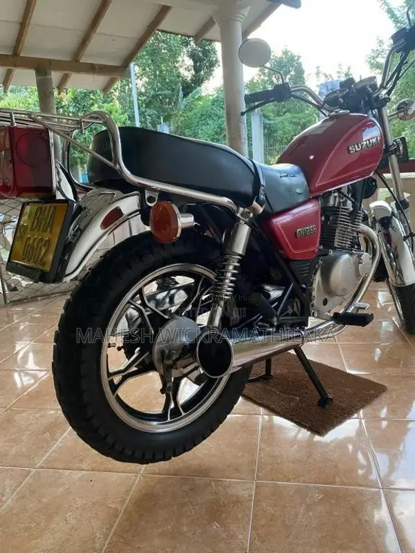 Suzuki GN125 H 2018 Motorbike (Used)