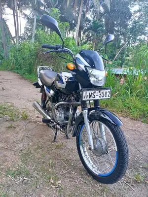 Bajaj CT-100 2011 Motorbike (Used)