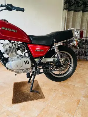 Suzuki GN125 H 2018 Motorbike (Used)
