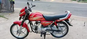 Hero DELUXE 2016 Motorbike (Used)