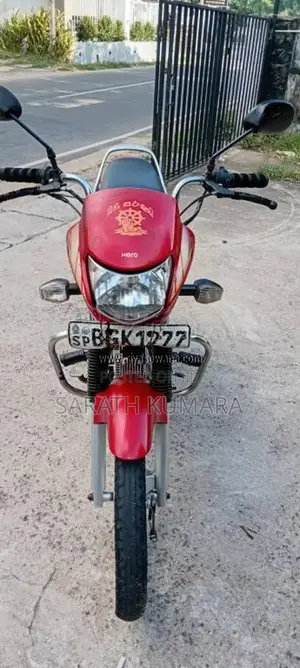 Hero DELUXE 2016 Motorbike (Used)