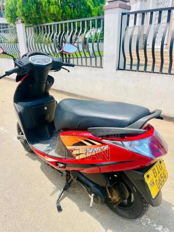 Hero Pleasure 2020 Motorbike (Used)