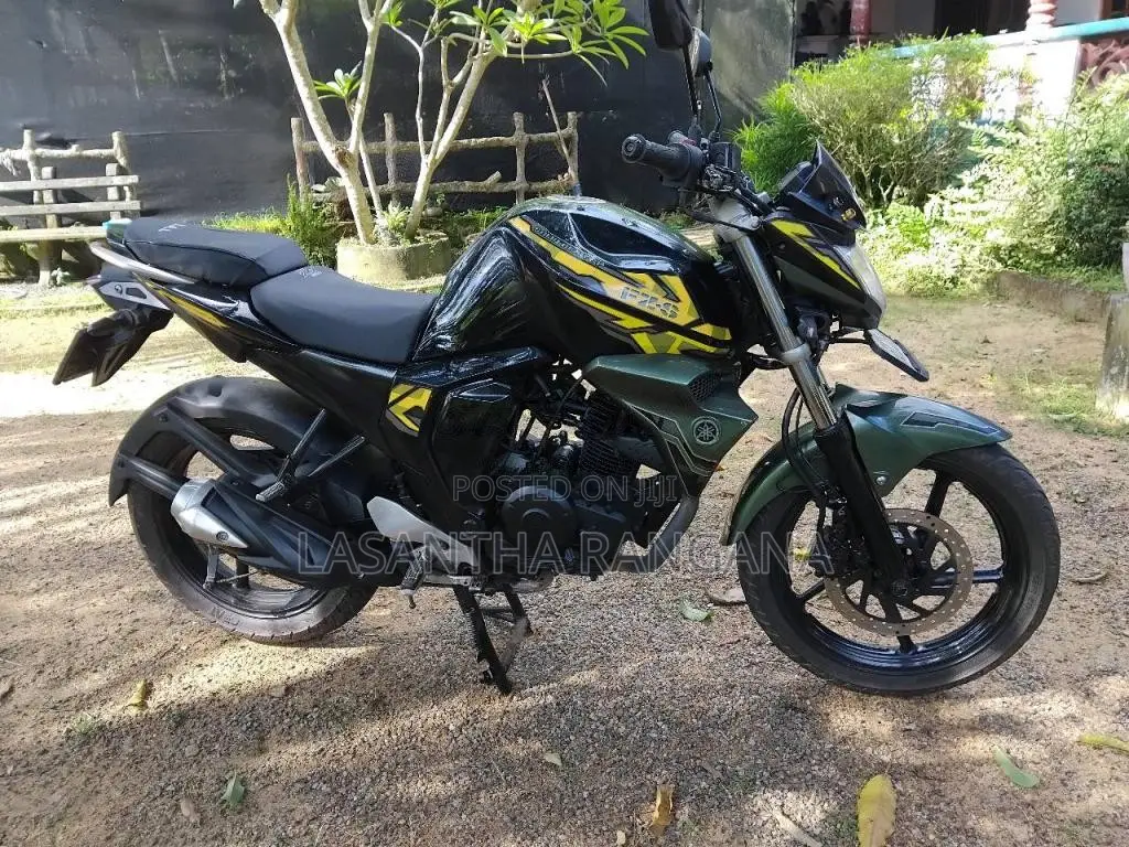 Yamaha FZ-S Version 2.0 2016 Motorbike (Used)