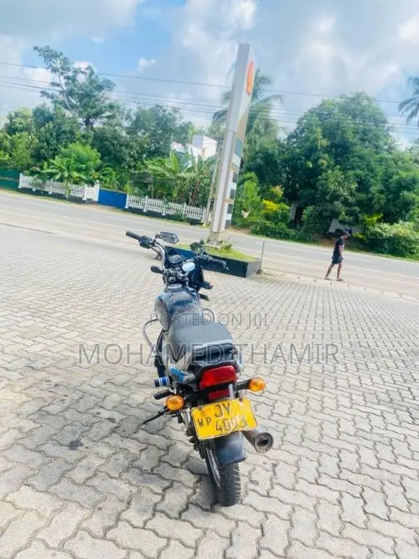 Bajaj CT-100 2005 Motorbike (Used)
