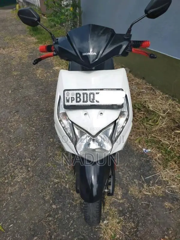 Honda Dio 2016 Motorbike (Used)