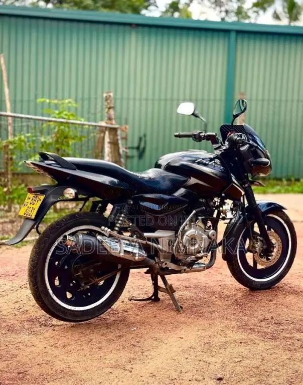 Bajaj Pulsar 150 2015 Motorbike (Used)