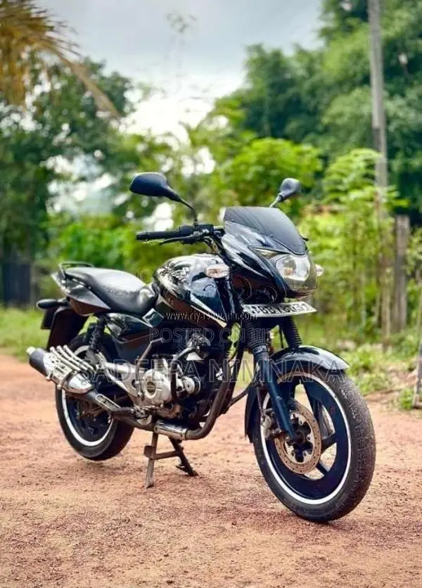 Bajaj Pulsar 150 2015 Motorbike (Used)
