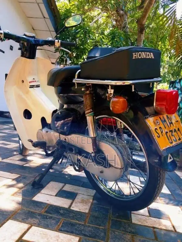 Honda Press Cub Japan Scooty 2008 Motorbike (Used)