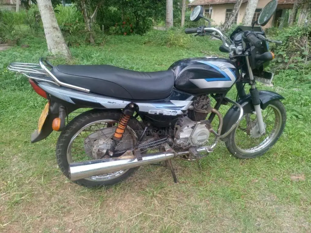 Bajaj CT-100 2009 Motorbike (Used)