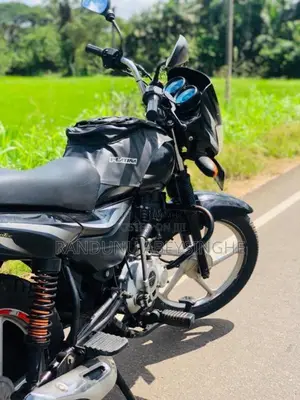 Bajaj Platina 2017 Motorbike (Used)