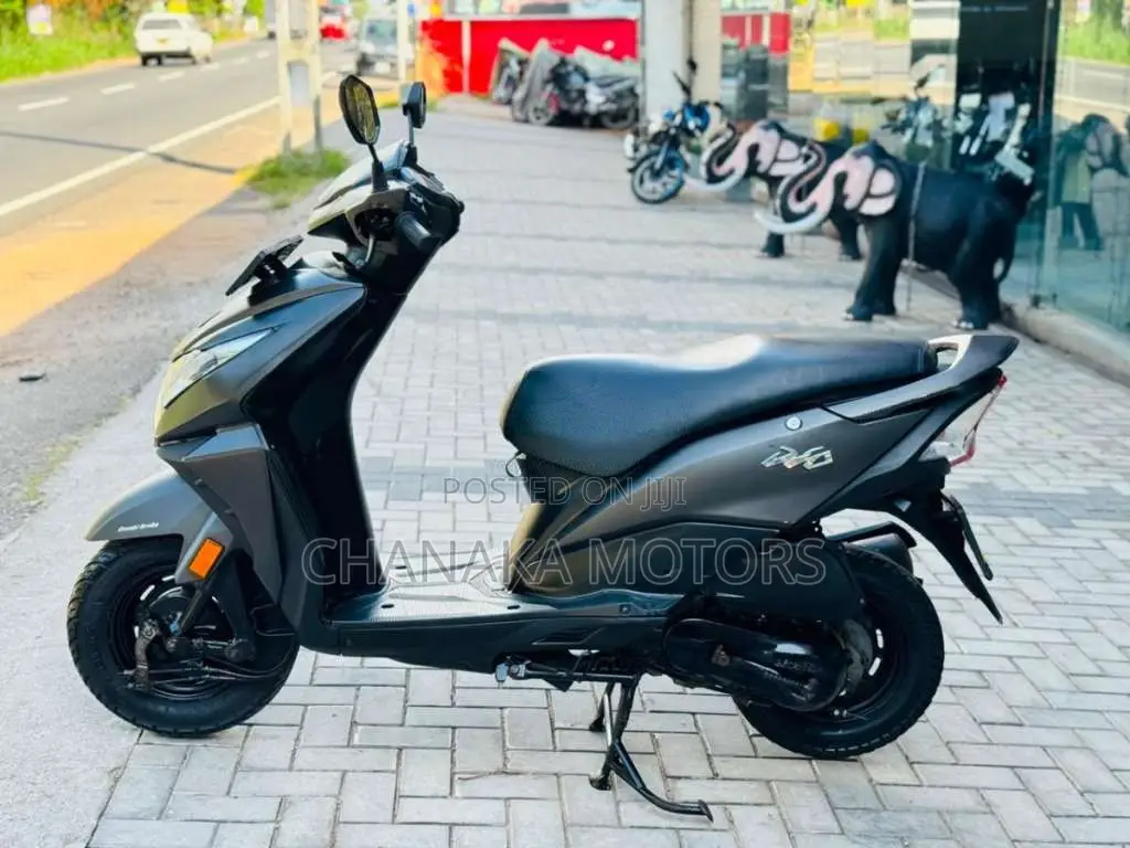 Honda Dio 2017 Motorbike (Used)