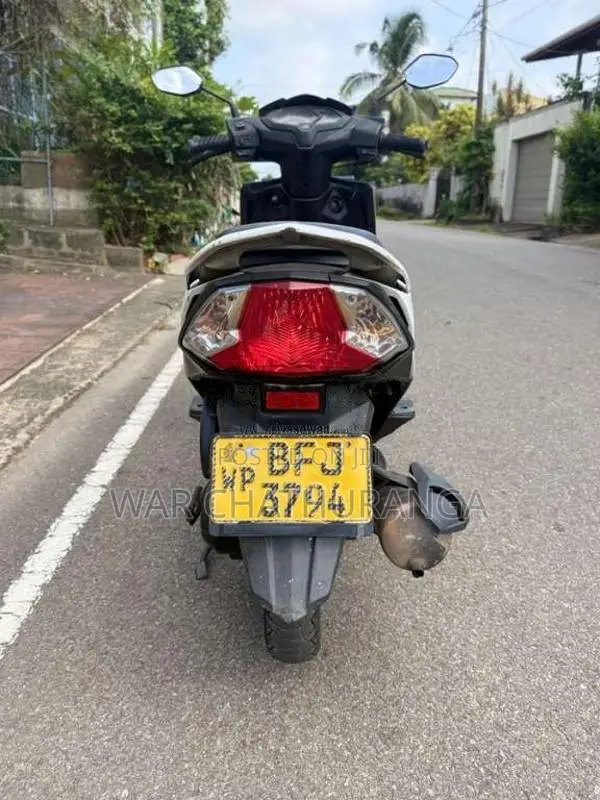 Honda Dio 2017 Motorbike (Used)