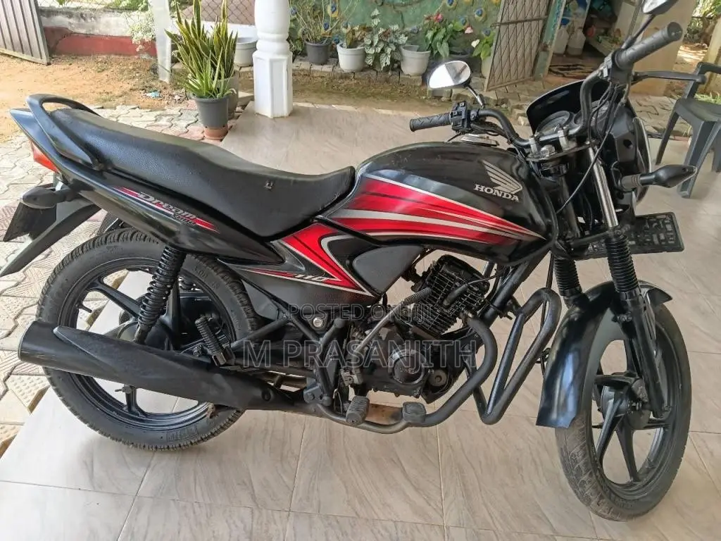 Honda Dream Yuga 2013 Motorbike (Used)