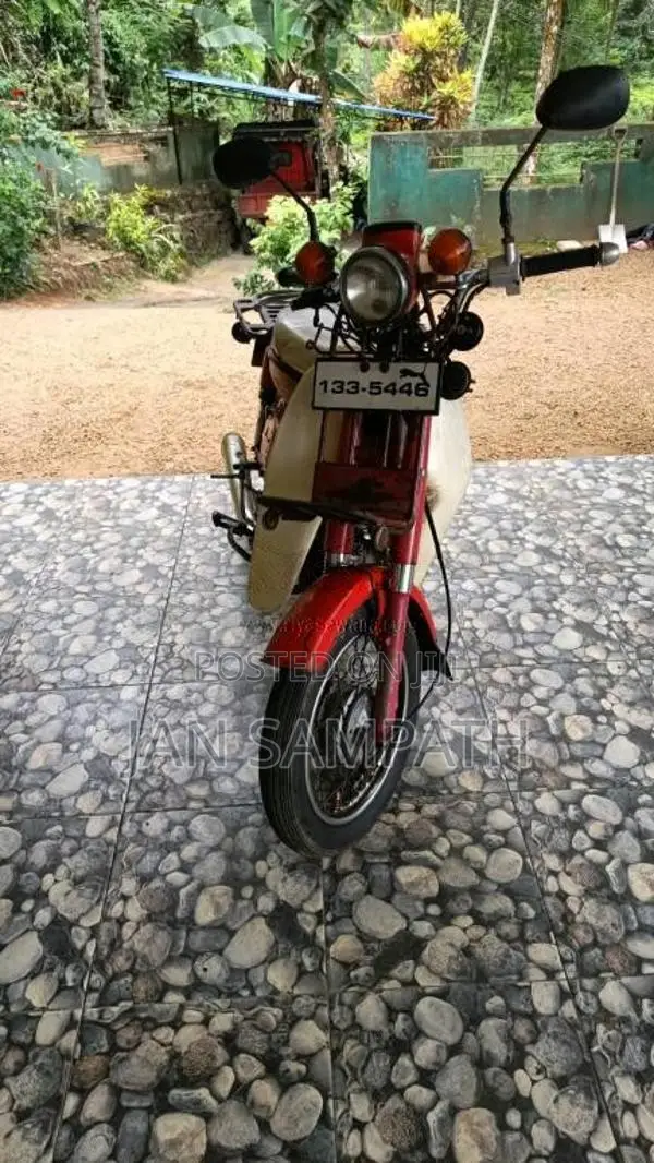 Honda MD 90 1990 Motorbike (Used)