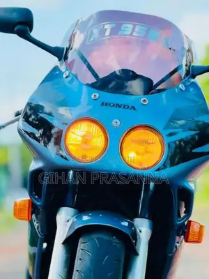 Honda CBR 250 2012 Motorbike (Used)