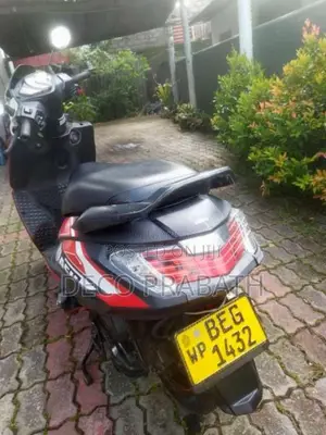 Hero Dash 2016 Motorbike (Used)