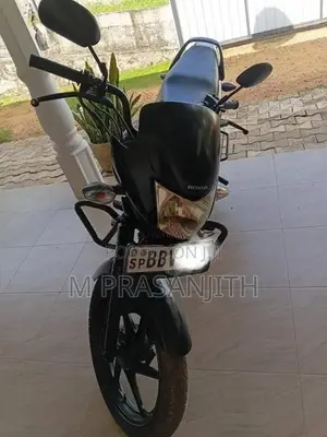 Honda Dream Yuga 2013 Motorbike (Used)