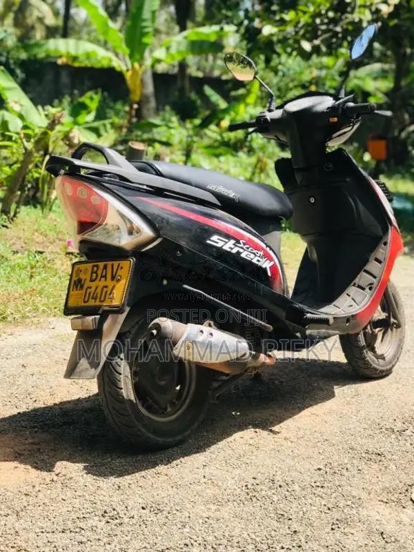 TVS Scooty Streak 2013 Motorbike (Used)