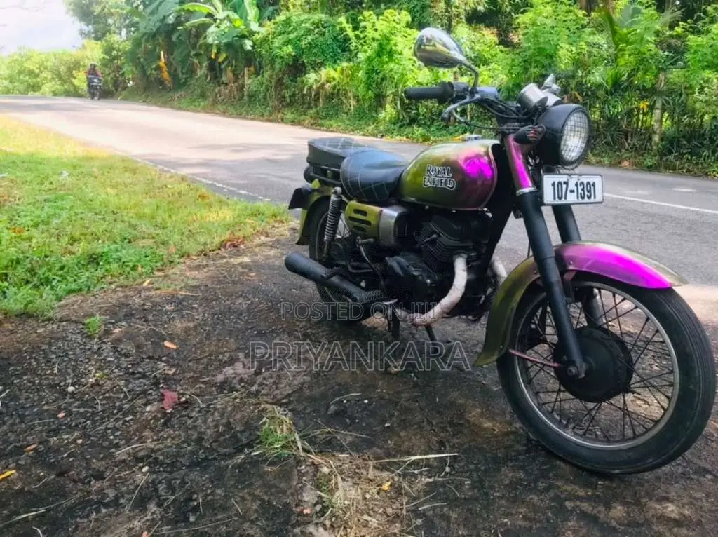 Honda CD125 TWIN 1985 Motorbike (Used)