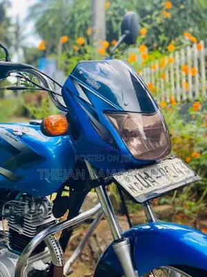 Bajaj CT-100 2010 Motorbike (Used)