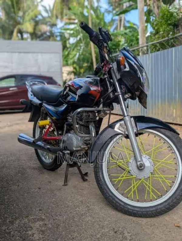 Bajaj CT-100 2004 Motorbike (Used)