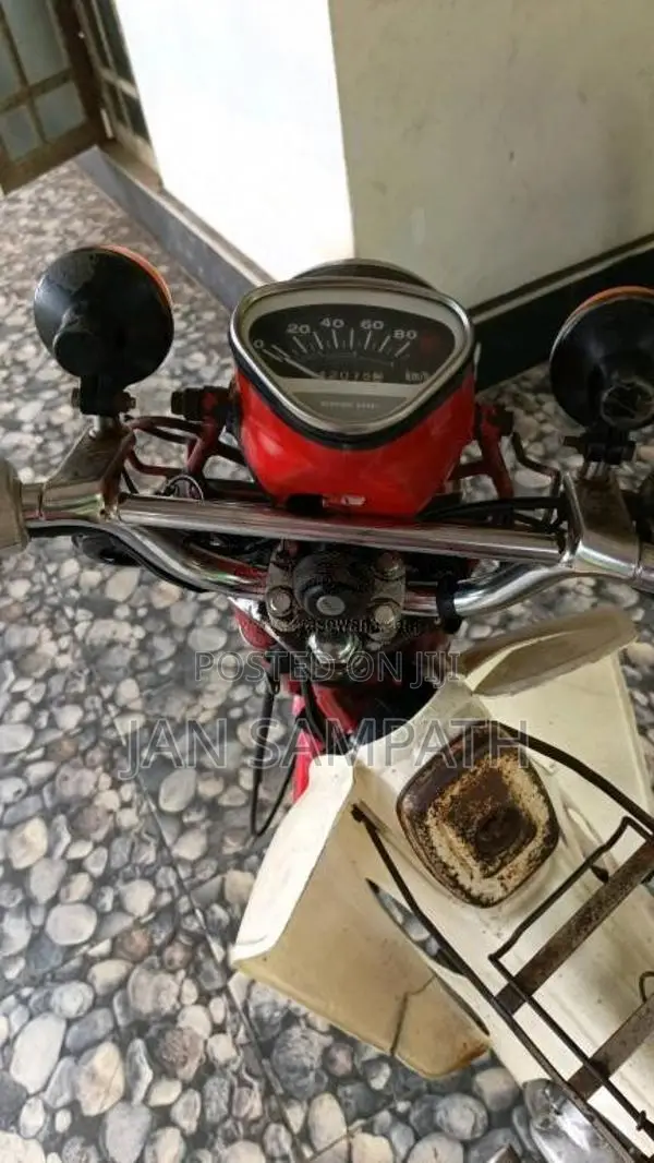 Honda MD 90 1990 Motorbike (Used)