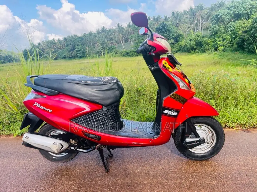 Hero Pleasure 2016 Motorbike (Used)