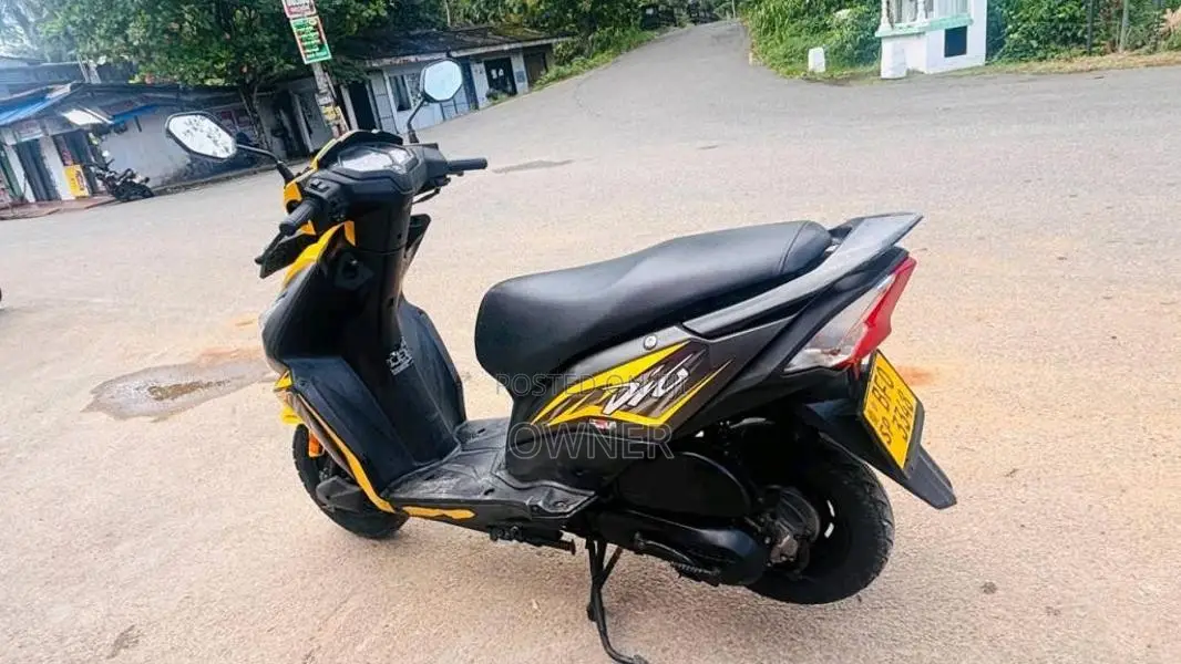 Honda Dio 2017 Motorbike (Used)